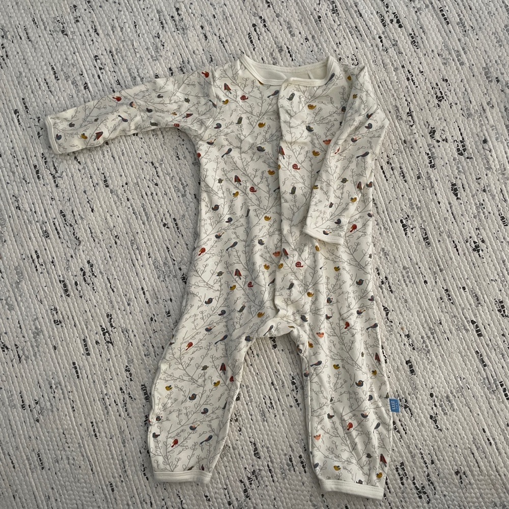 VGUC Organic Magnetic Me pajamas in birdsong
